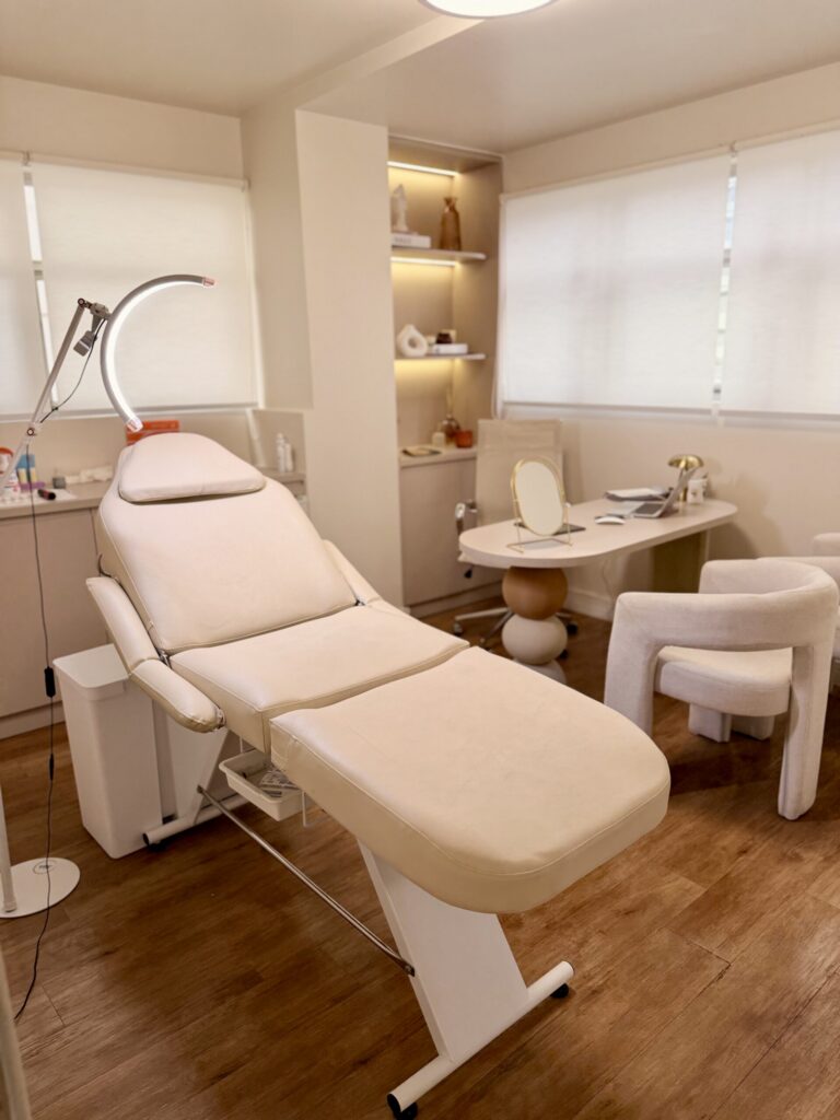 Sala de estética e dermatologia da Meraki